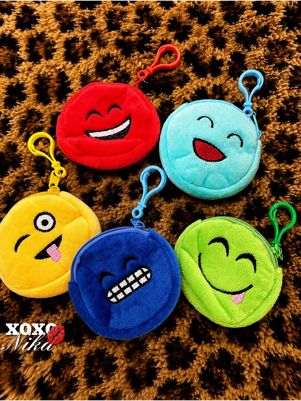 5-Piece Emoji Plush Coin Purse Keychain Set